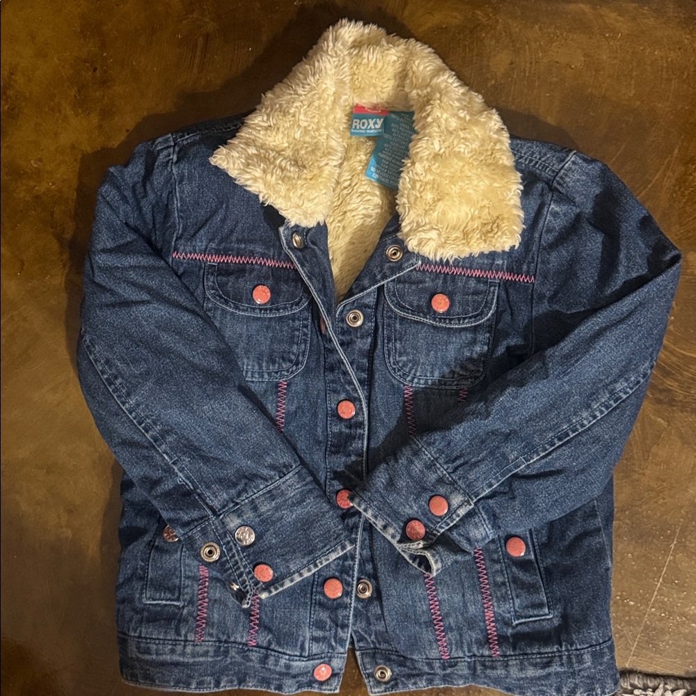 Roxy Jean jacket youth 6 with fur lining inside